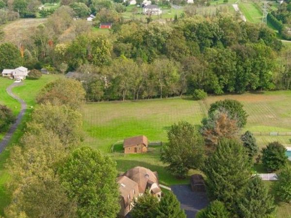 40 BUCKWALTER ROAD , SPRING CITY, PA 19475