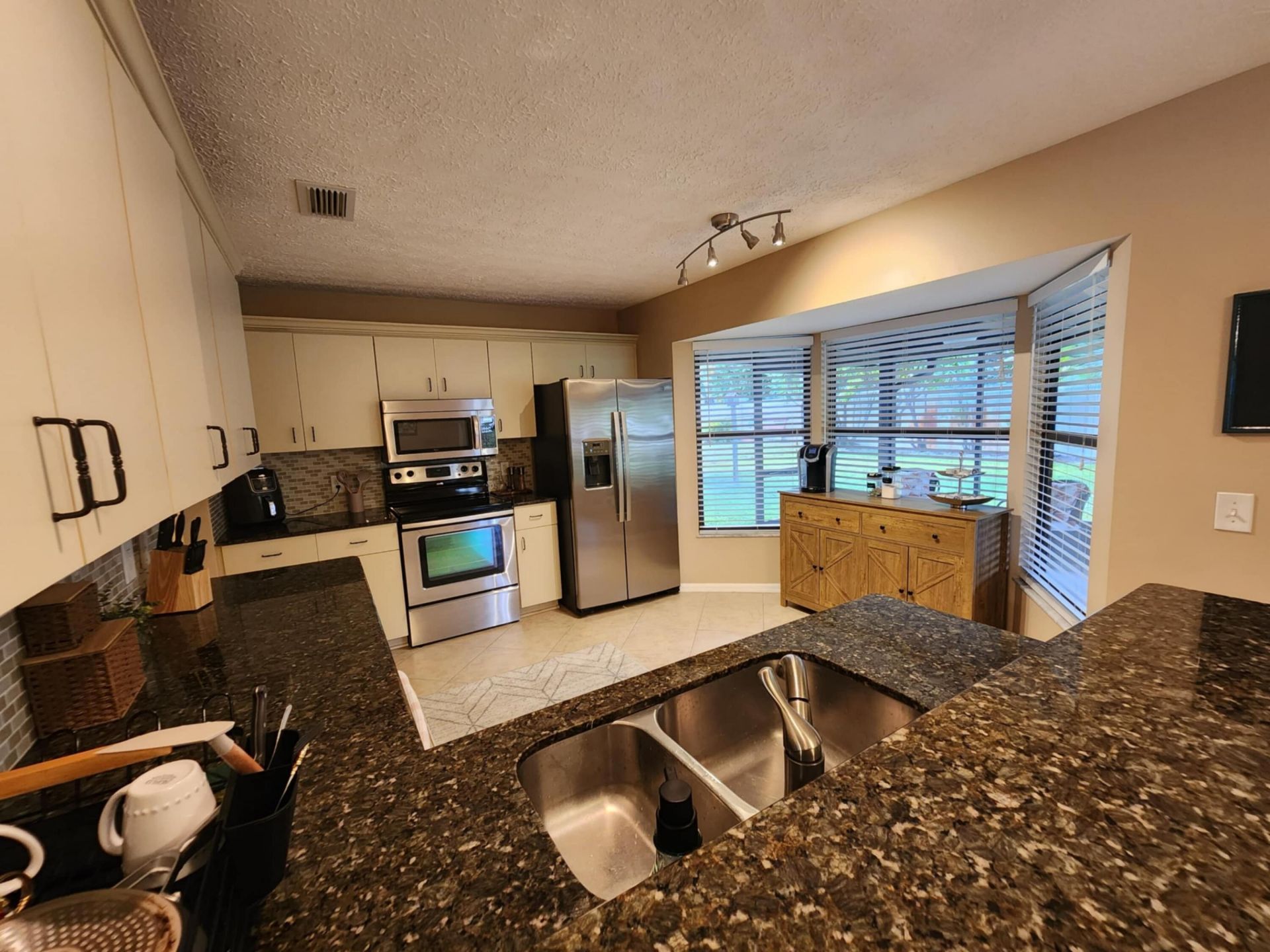 1315 SE Petunia Avenue, Port Saint Lucie, FL 34952 Photo
