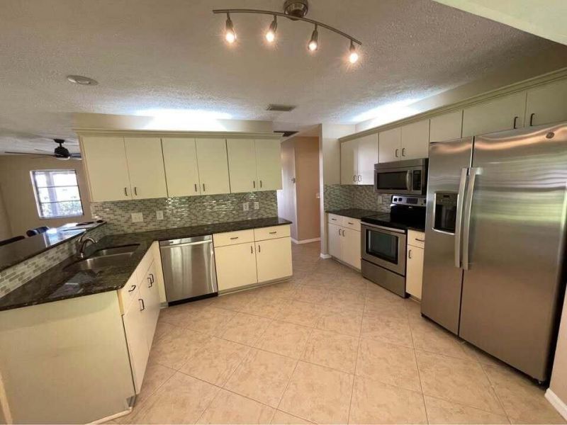 1315 SE Petunia Avenue, Port Saint Lucie, FL 34952 Photo