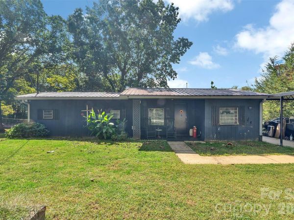 144 Skyline Drive, Canton, NC 28716