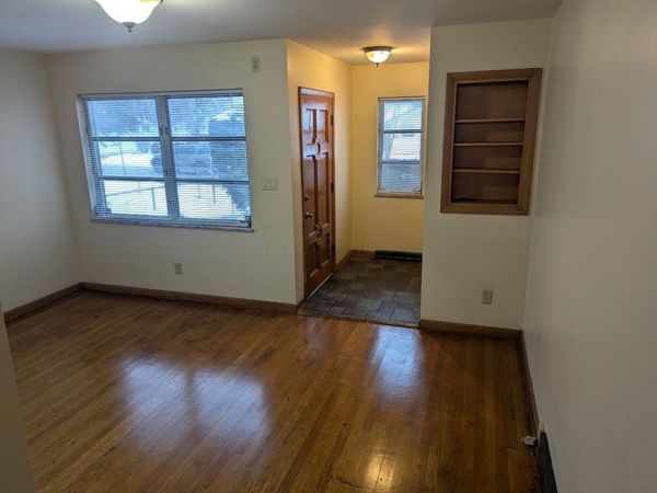 781-783 S Hampton Road , Columbus, OH 43227