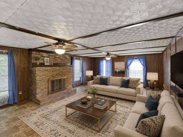 207 Center St , Portland, TN 37148