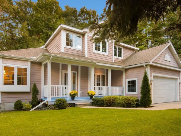 6222 Westwood Pkwy S, Suttons Bay, MI 49682