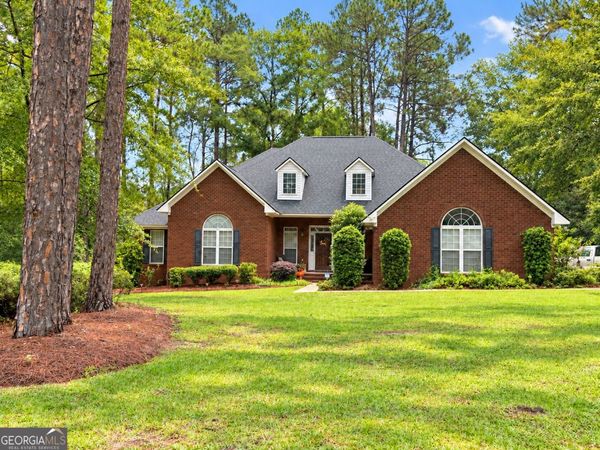 207 Wellington Circle, Statesboro, GA 30458