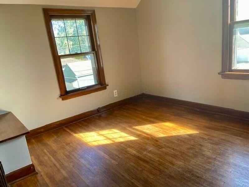 1008 S Cassingham Road, Columbus, OH 43209 Photo 17