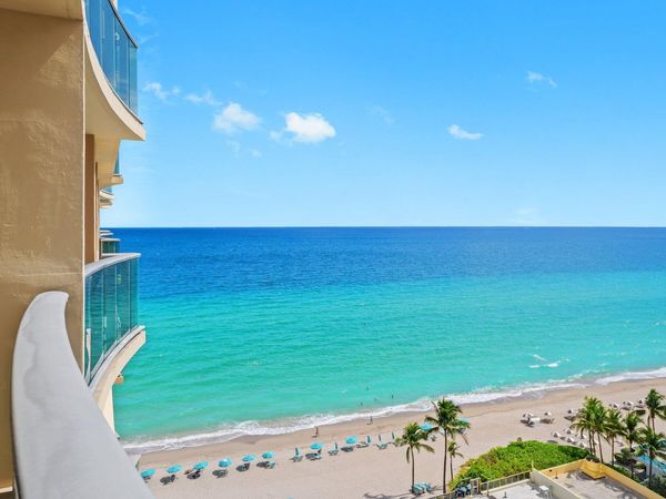 2501 S Ocean Drive, Unit 1516, Hollywood, FL 33019