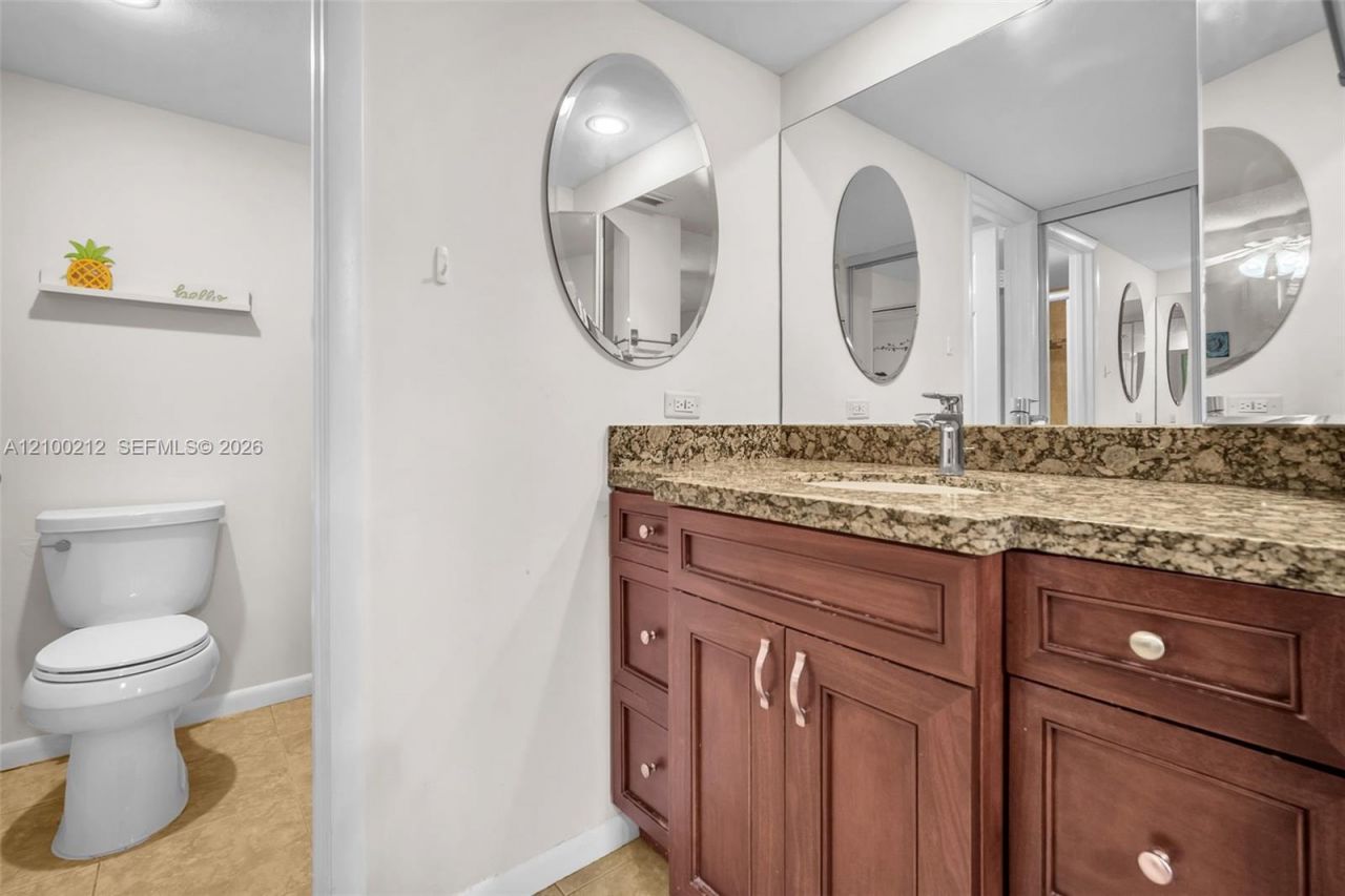 1530 Whitehall Dr, Unit 302, Davie, FL 33324 Photo
