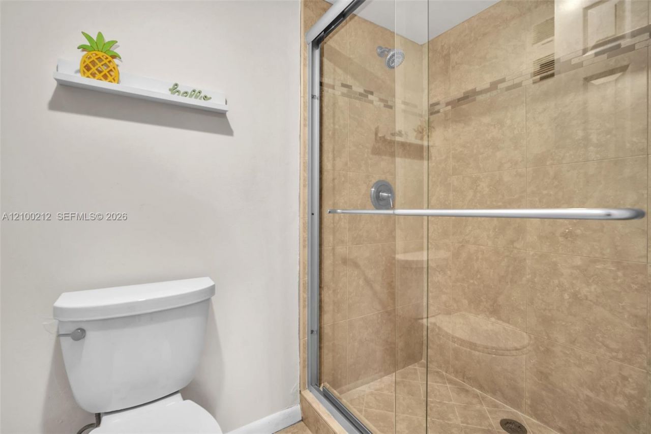 1530 Whitehall Dr, Unit 302, Davie, FL 33324 Photo