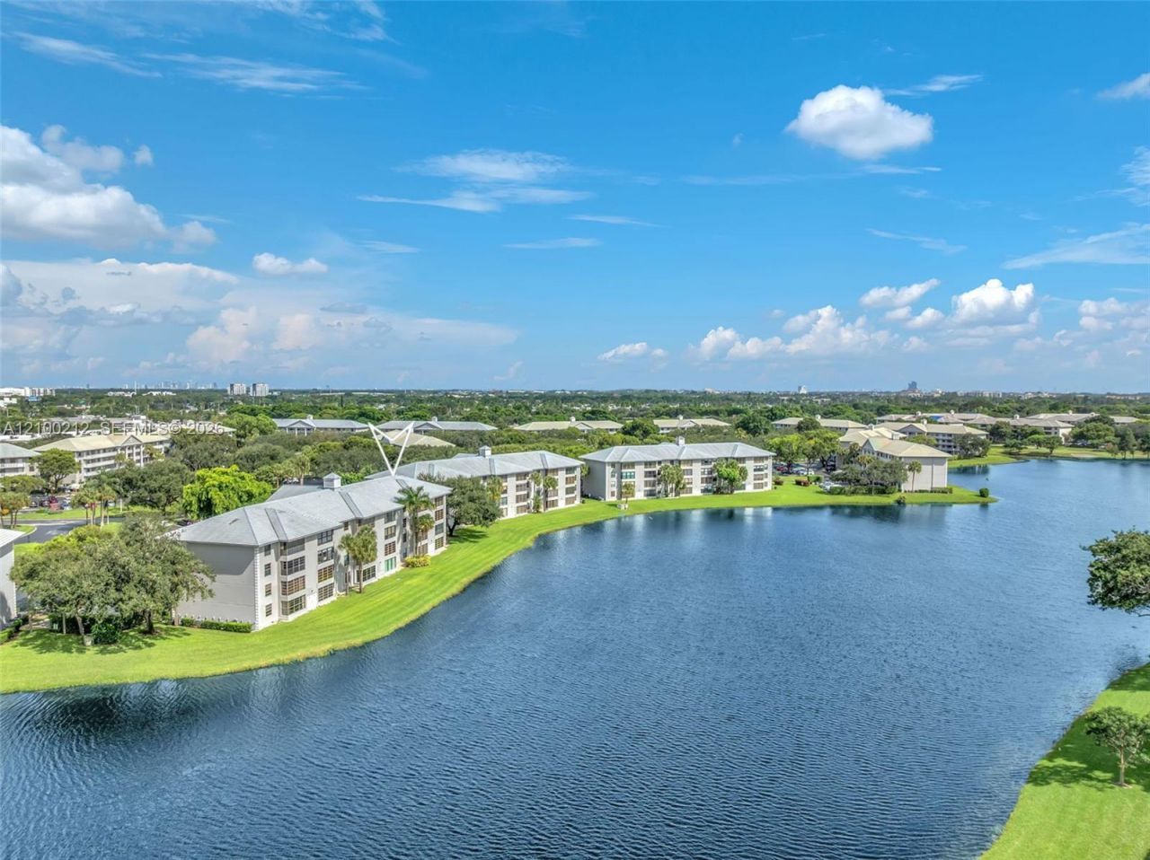 1530 Whitehall Dr, Unit 302, Davie, FL 33324 Photo