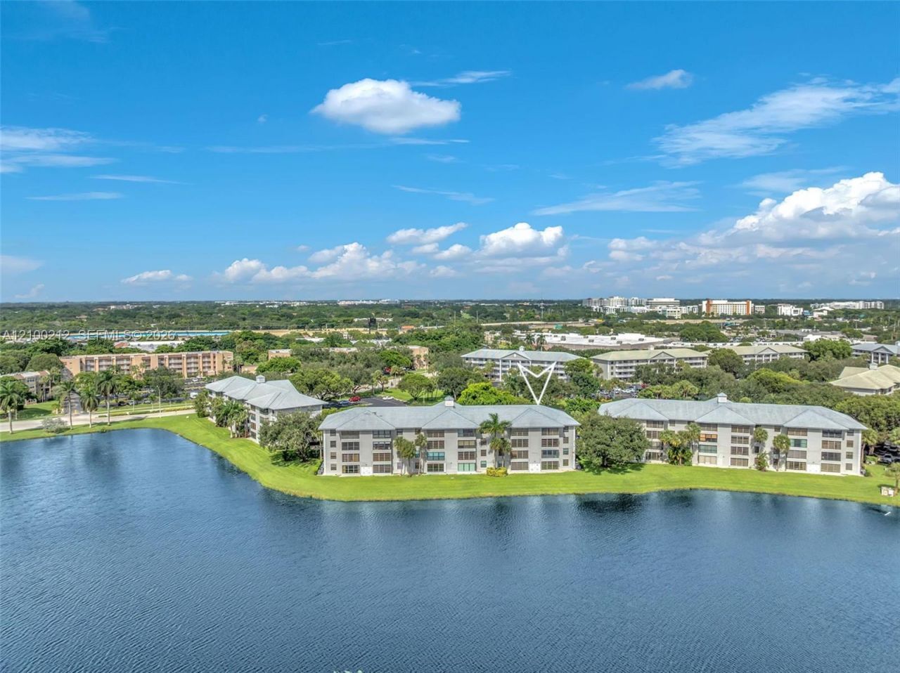 1530 Whitehall Dr, Unit 302, Davie, FL 33324 Photo