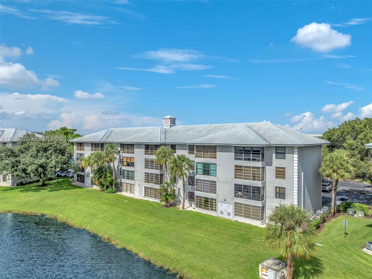 1530 Whitehall Dr, Unit 302, Davie, FL 33324 Photo