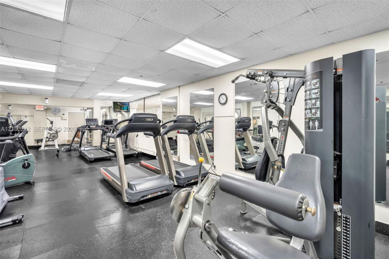 1530 Whitehall Dr, Unit 302, Davie, FL 33324 Photo