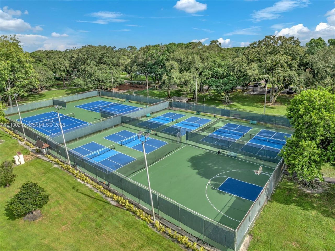 1530 Whitehall Dr, Unit 302, Davie, FL 33324 Photo