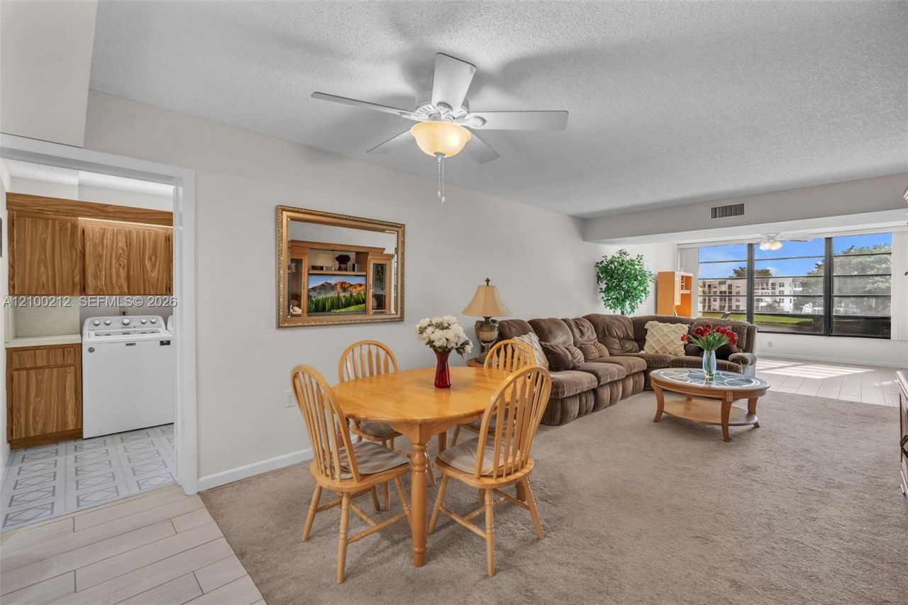1530 Whitehall Dr, Unit 302, Davie, FL 33324 Photo