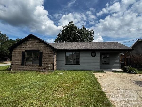 4786 Tami Ln, Pensacola, FL 32526