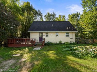 6108 Dryden Road, Almont Township, Mi 48428