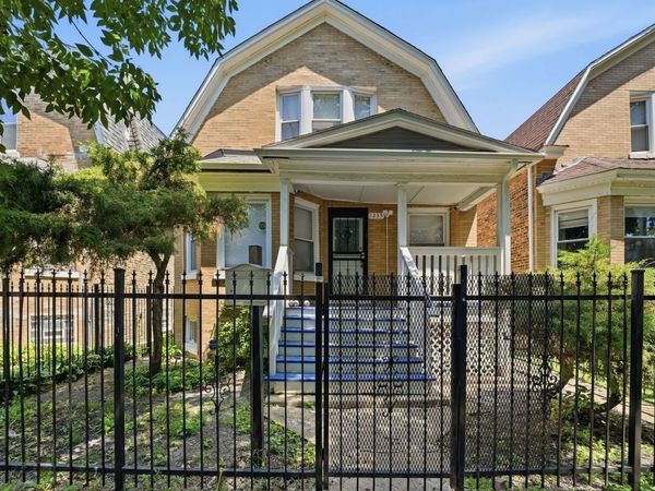 1235 N Harding Avenue , Chicago, IL 60651