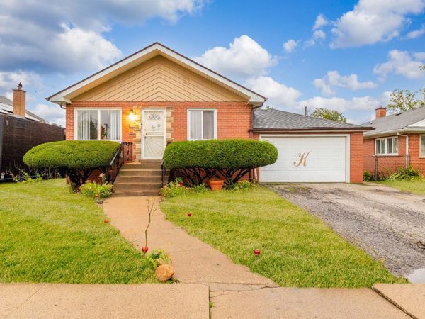 15225 5th Avenue , Phoenix, IL 60426