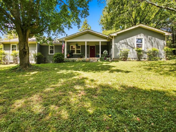 2390 Harlan Rd , Columbia, TN 38401