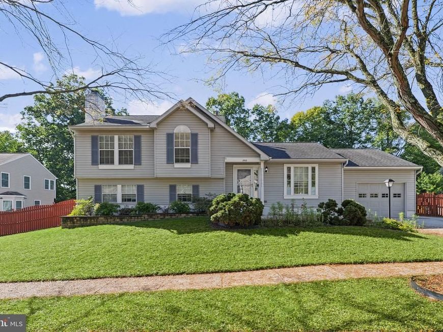 860 Snow Valley Lane, Odenton, MD 21113 Main Photo
