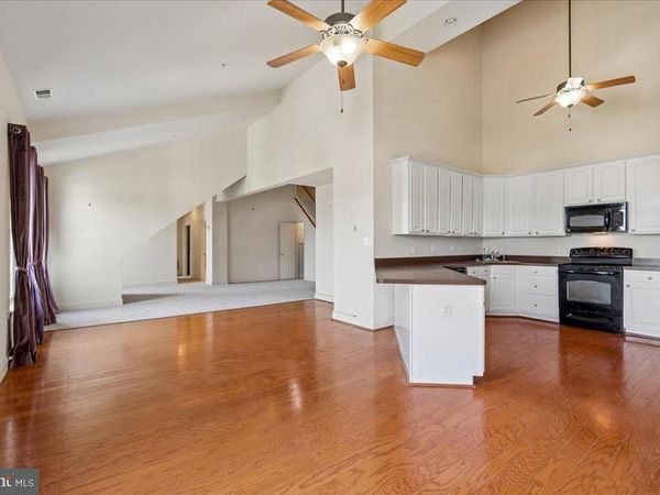 603 7TH STREET, Unit 402, LAUREL, MD 20707