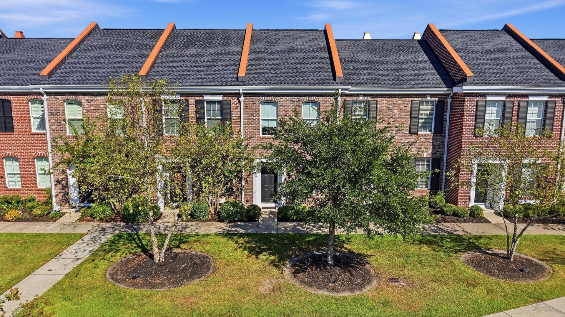790 Howard Ave. Photo 55