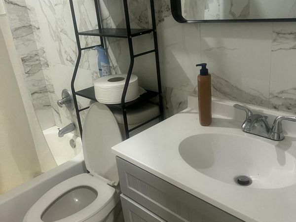 2900 NW 187TH Street, Miami Gardens, FL 33056