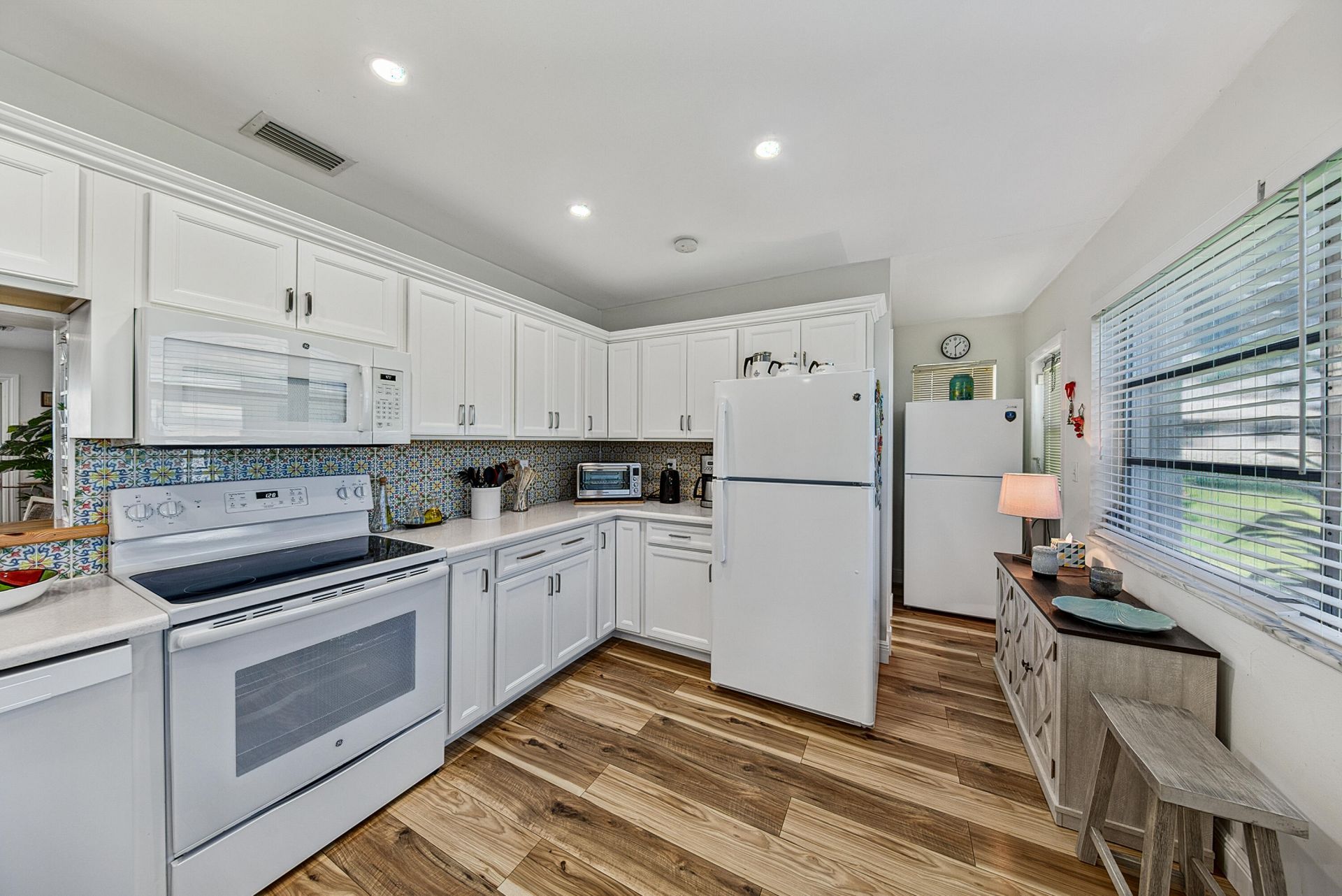 130 NW 14th Street, Boynton Beach, FL 33426 Photo