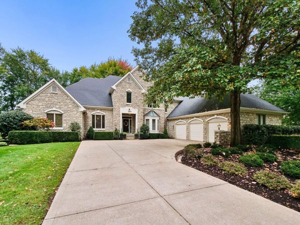 10541 Wellington Boulevard, Powell, OH 43065