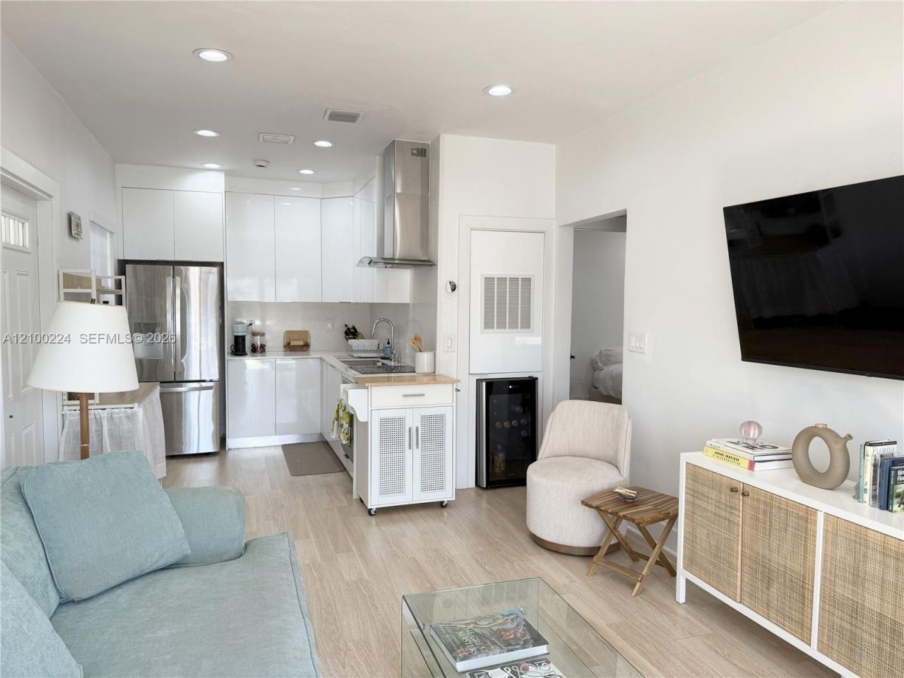 8401 Crespi Blvd #1, Miami Beach, FL 33141 Photo