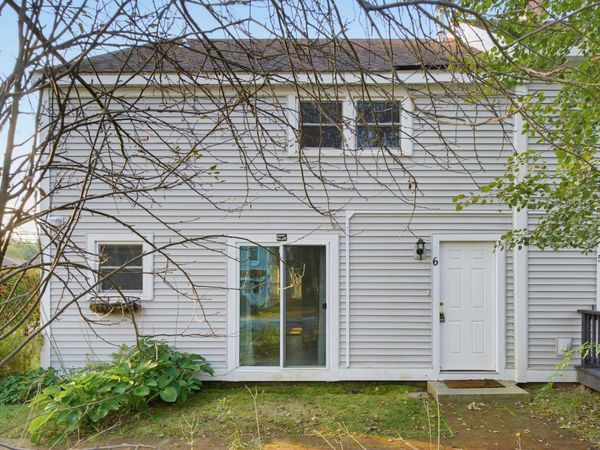 251 Knox Marsh Road, Unit 6, Dover, NH 03820