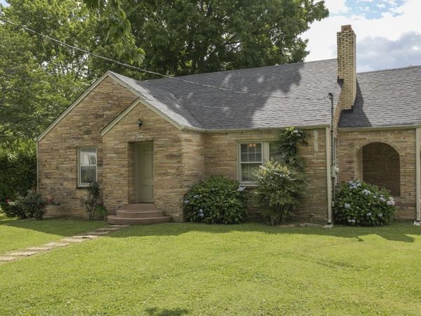 113 Carlisle Ave , Shelbyville, TN 37160