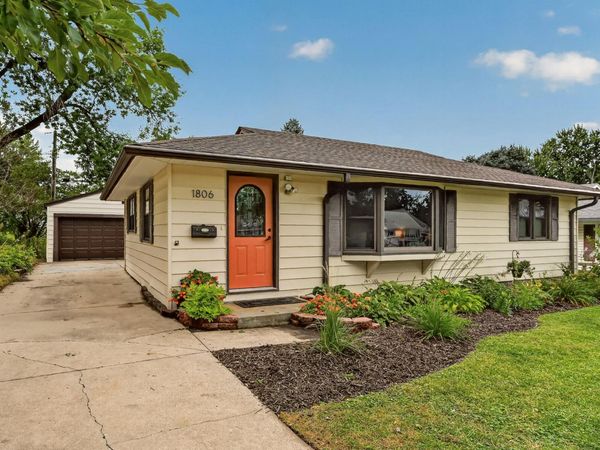 1806 17 1/2 Street NW, Rochester, MN 55901