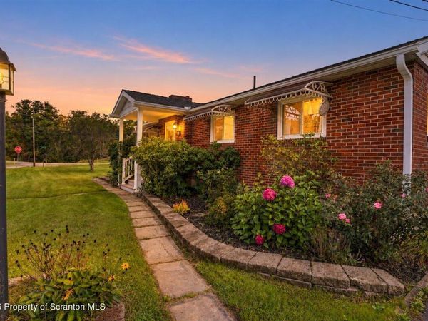 4786 Dubois Street, Hallstead, PA 18822