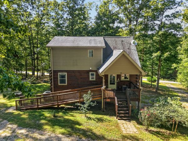4003 Chapel Hill Rd , Crawford, TN 38554