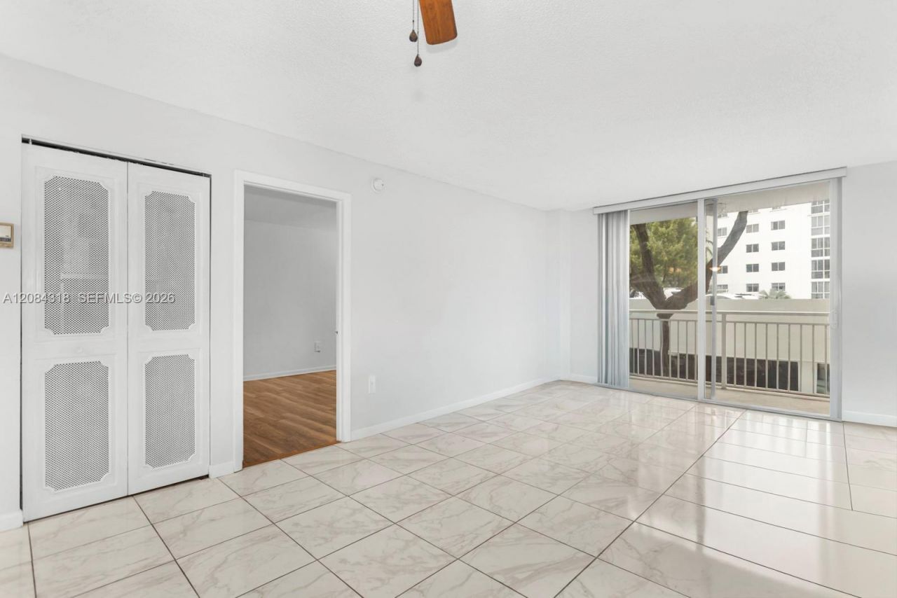 1666 West Ave , Unit 211, Miami Beach, FL 33139 Photo
