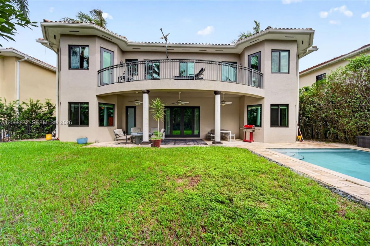 7876 SW 194th St , Cutler Bay, FL 33157 Photo