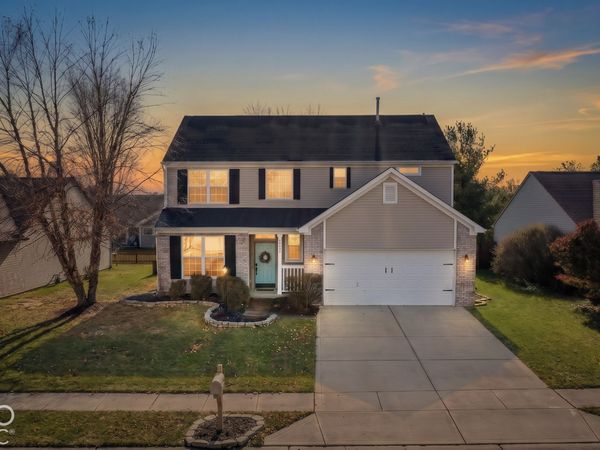 8891 Woodlark Drive , Fishers, IN 46038