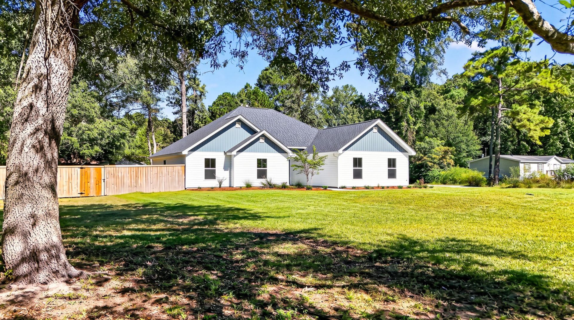 6324 N Highway 17 Photo 5