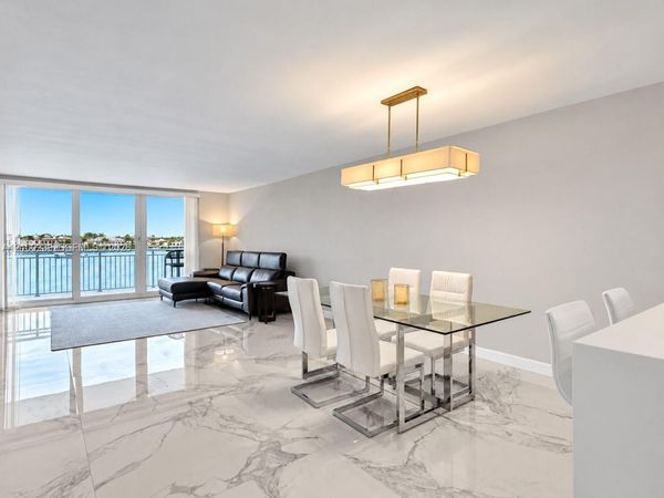 511 Bayshore Dr, Unit 310, Fort Lauderdale, FL 33304