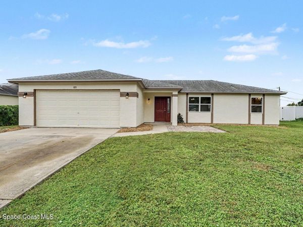 601 Sauders Road SE, Palm Bay, FL 32909