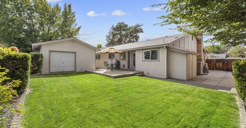 2561 Woodcrest Lane, Carson City, NV 89701 Photo