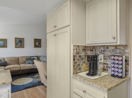 2561 Woodcrest Lane, Carson City, NV 89701 Photo