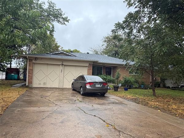 8125 Shafter Drive, Dallas, TX 75227
