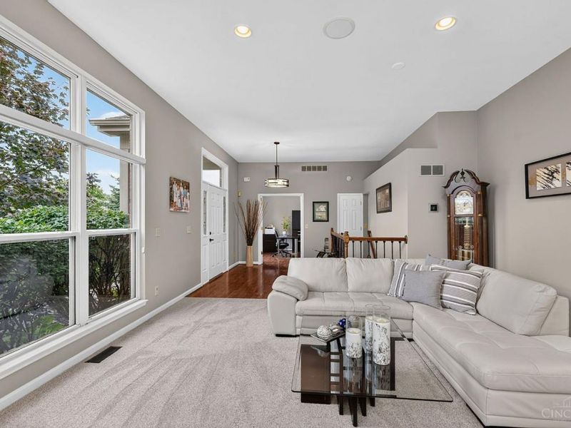 7519 Blue Fox Run, West Chester, OH 45069 Photo 5