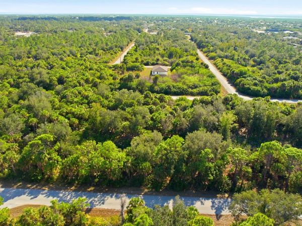 2072 CHAFFEE STREET , PORT CHARLOTTE, FL 33953