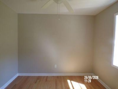604 King Street Photo 16