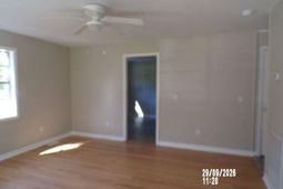 604 King Street photo 4