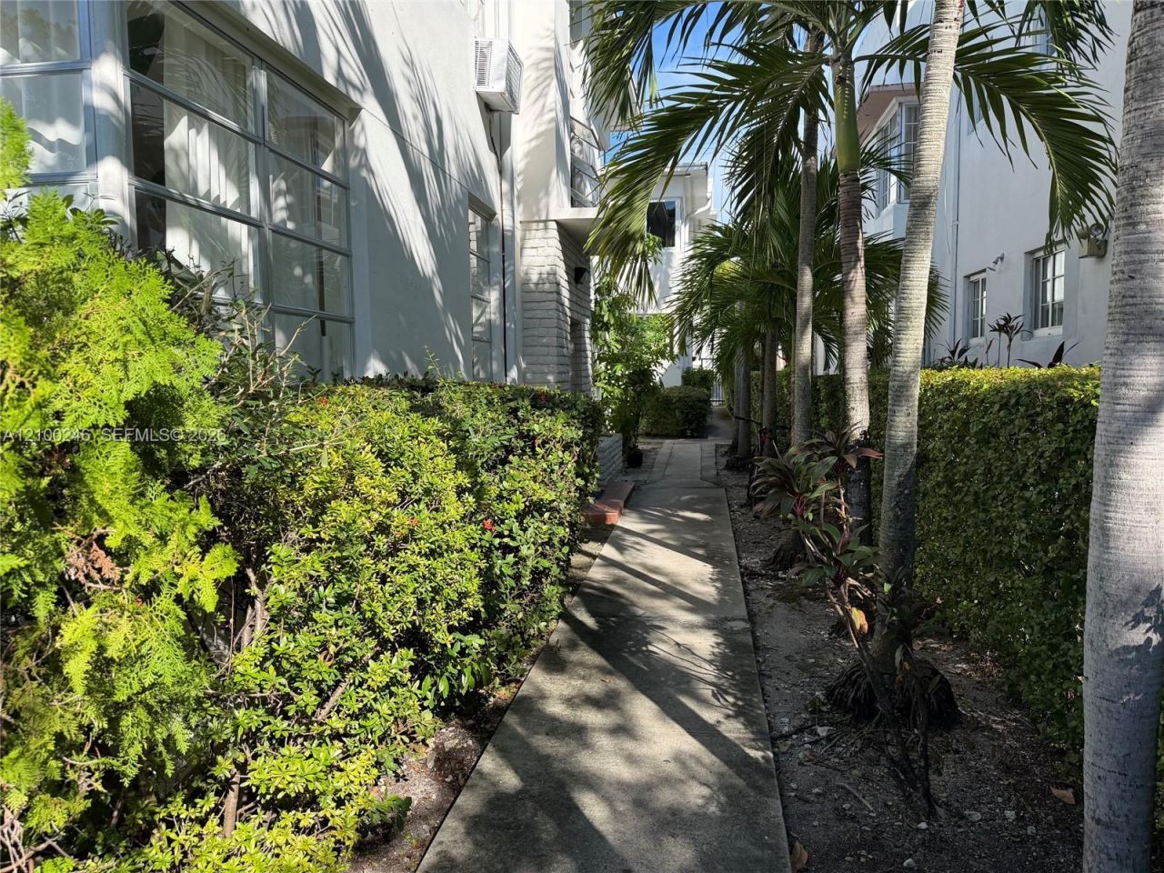 821 Jefferson Ave, Unit 5, Miami Beach, FL 33139 Photo