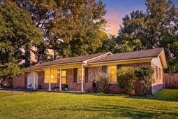 104 Birch Lane photo 4
